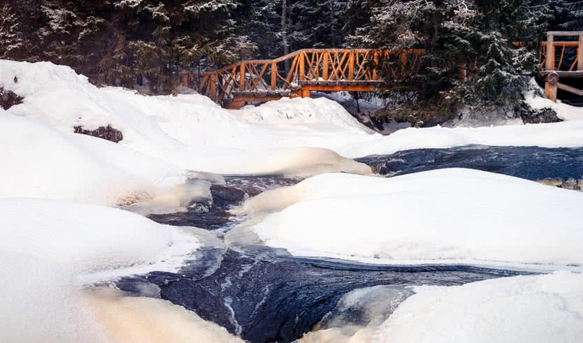 Рускеальский водопад – туры в Карелию от 9950 рублей