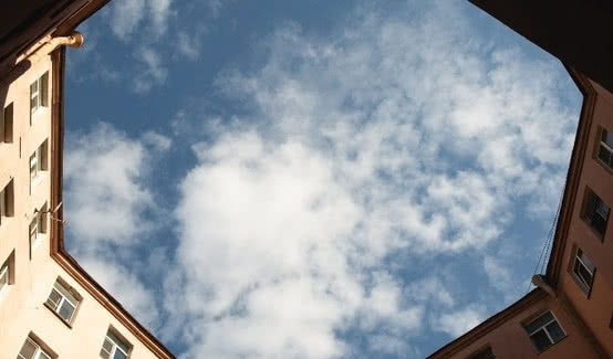 Где остановиться в Спб обложка