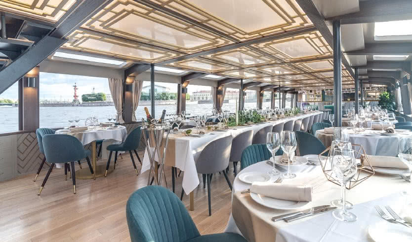 Теплоход «Амели» – аренда теплохода от 29000 рублей