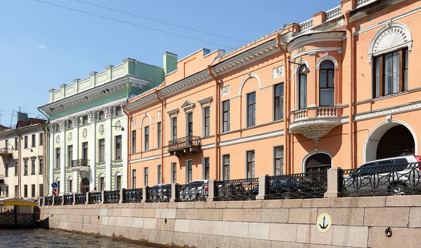 Особняк Абамелек-Лазарева – интерьерные экскурсии от 1100 рублей