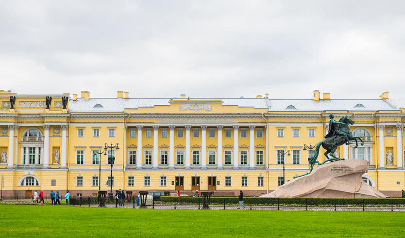 Сенатская площадь – автобусные экскурсии от 1000 рублей