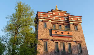 Что посмотреть в Петербурге летом 2025: нестандартные маршруты для тех, кто уже «всё видел»