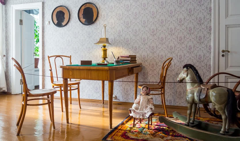 Мемориальная квартира Ф.М. Достоевского – Экскурсии для школьников в Санкт-Петербурге под заказ от 860 рублей