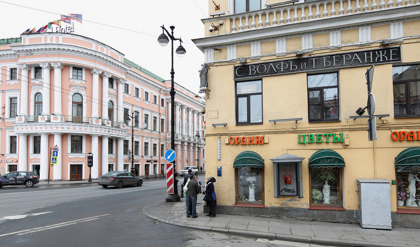 Легендарная кондитерская на Невском, 18 (+ чаепитие) — Музеи