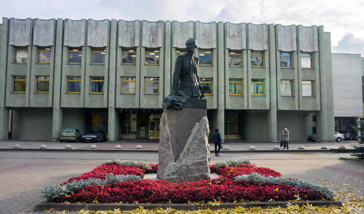 Необычные истории про обычные памятники Петербурга – автобусная экскурсия для заказных групп от 540 рублей Фотобанк «Лори»