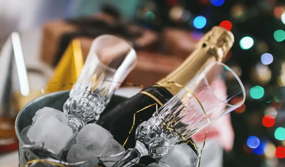 Новогодний корпоратив: как организовать праздник, вдохновляющий на успех — Полезные статьи