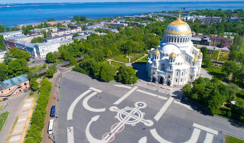 Автобусная экскурсия в Кронштадт с посещением Кронштадтского Морского музея – автобусные загородные