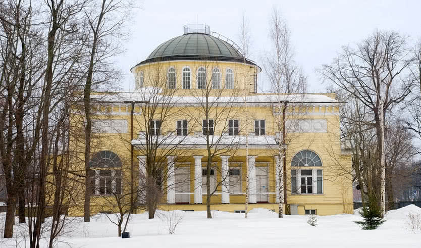 Каменный остров, часть 2 – пешеходные экскурсии для заказных групп от 290 рублей