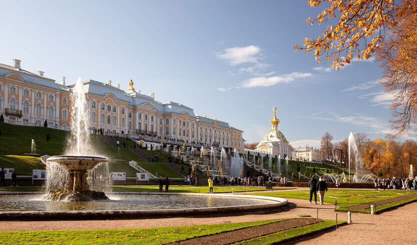 Экскурсия в Петергоф из Санкт-Петербурга — Автобусные экскурсии от 2000 рублей