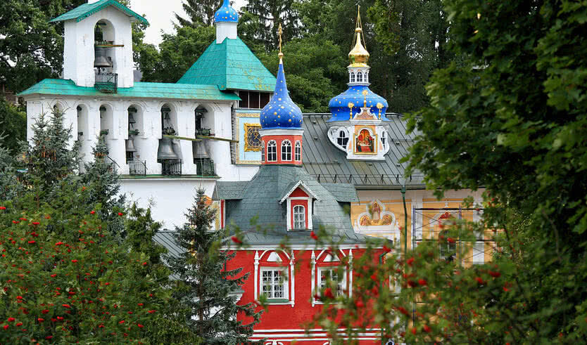 Псков, Изборск, Печоры 2 дня (для заказных групп) – автобусные экскурсии для организованных групп от 8250 рублей