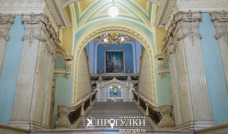 Особняк З. И. Юсуповой на Литейном — Дворцы и особняки от 1050 рублей