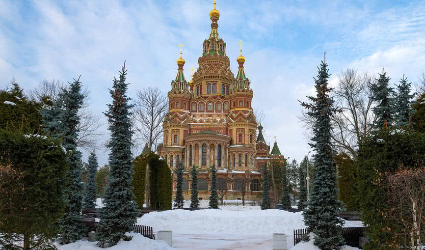 Собор Апостолов Петра и Павла в Петергофе — Автобусные экскурсии от 2000 рублей
