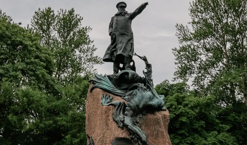 VIP-экскурсия в Кронштадт — Индивидуальные (VIP) экскурсии и туры в Санкт-Петербурге от 20600 руб.