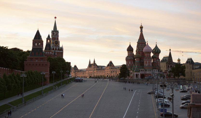«Хочу в Москву в который раз влюбиться…» — туры в Москву