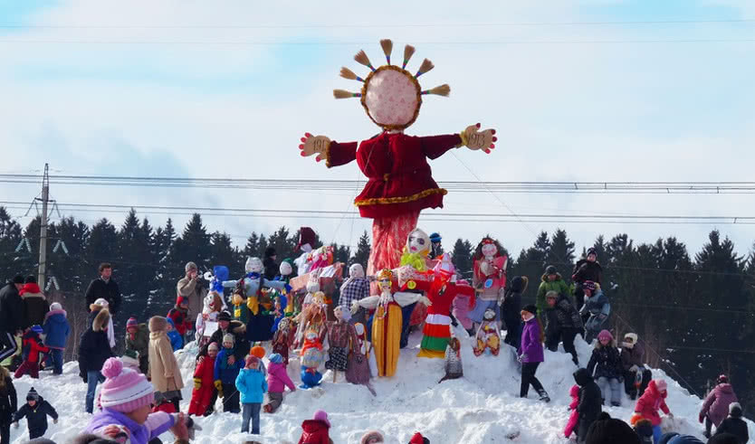 Масленица в Гатчине «Сказки козы Сильвы» — экскурсии для школьников в Санкт-Петербурге под заказ от 990 рублей 