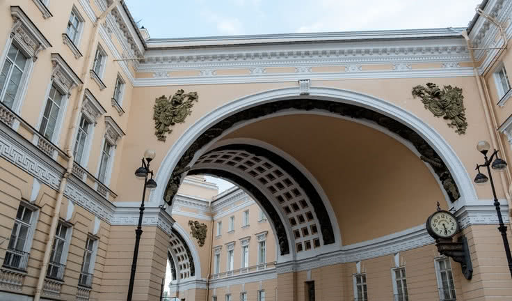 В Петербург с детьми Лайт! с понедельника – тур в СПб от 17220 рублей Фото автора cottonbro: Pexels