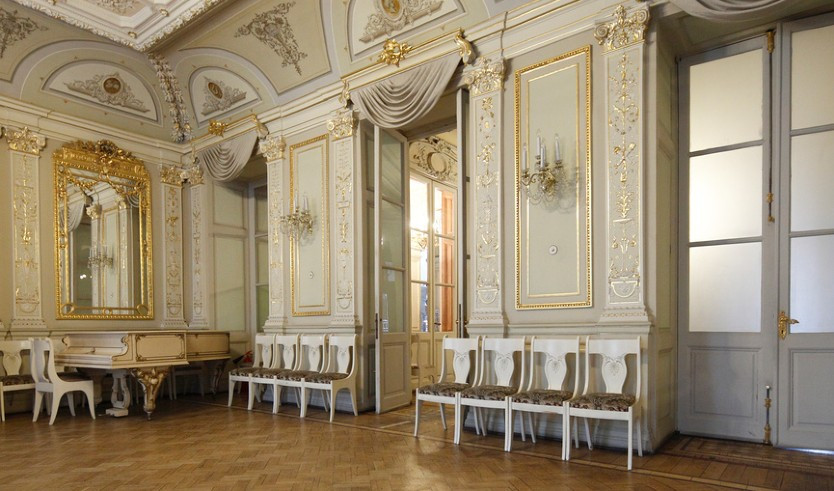 Петергофские каникулы, 8 дней (июнь-август) – сборные туры в Санкт-Петербург от 43150 рублей