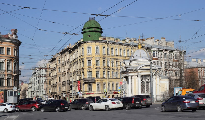 Дворы и парадные Петроградской стороны – Пешеходные экскурсии