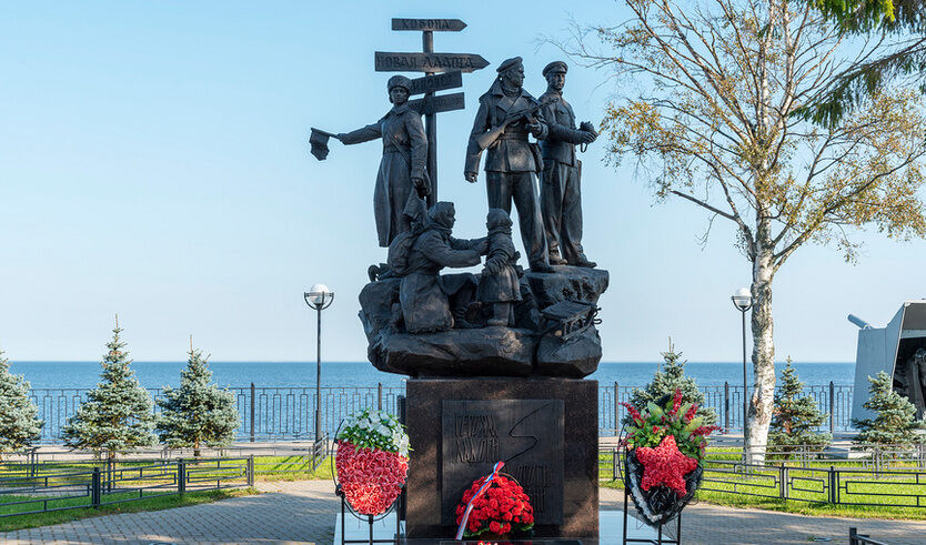 Битва за Ленинград: Дорога Жизни, Дорога Победы — Автобусные загородные