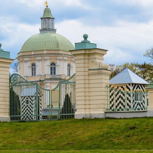 Большой Меншиковский дворец (Ораниенбаум)