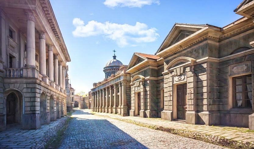 «Мосфильм». Декорации старинных домов – сборные туры в Санкт-Петербург от 19250 рублей