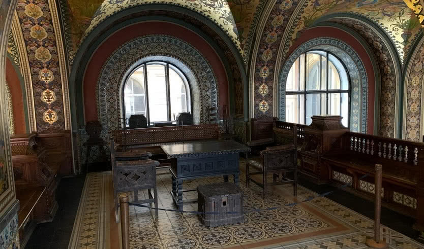 Санкт-Петербургская художественно-промышленная академия имени А. Л. Штиглица – экскурсии и программы для детей от 2300 рублей