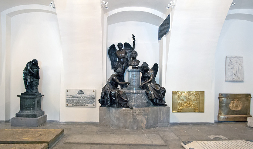 Благовещенская усыпальница Александро-Невской Лавры — Музеи