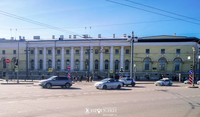 Зоологический музей — Сборные экскурсии для школьников в Санкт-Петербурге
