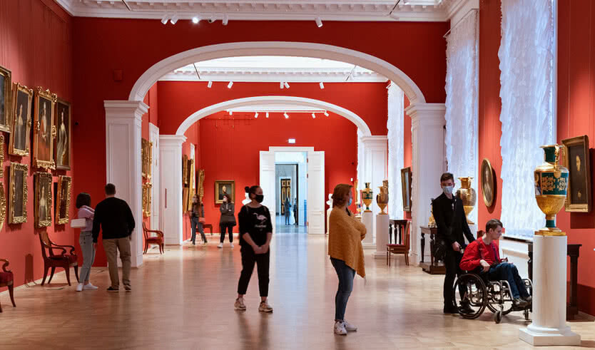 Экскурсия в Михайловский (Инженерный) замок (для групп) – интерьерные экскурсии для организованных групп от 950 рублей