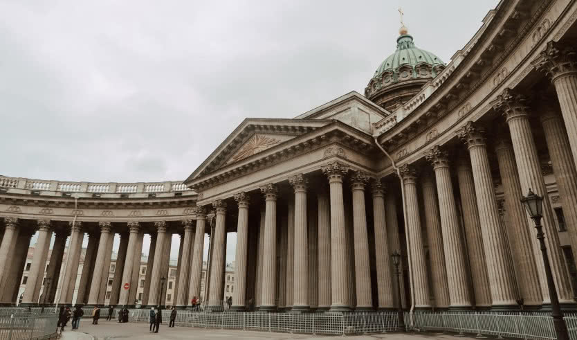 Казанский собор: православный символ Петербурга. Экскурсия + мини-квест в Казанском соборе – Экскурсии для школьников в Санкт-Петербурге под заказ от 640 рублей 