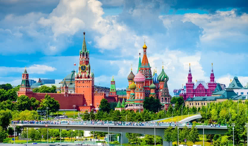 Первомай в Москве – туры в Москву