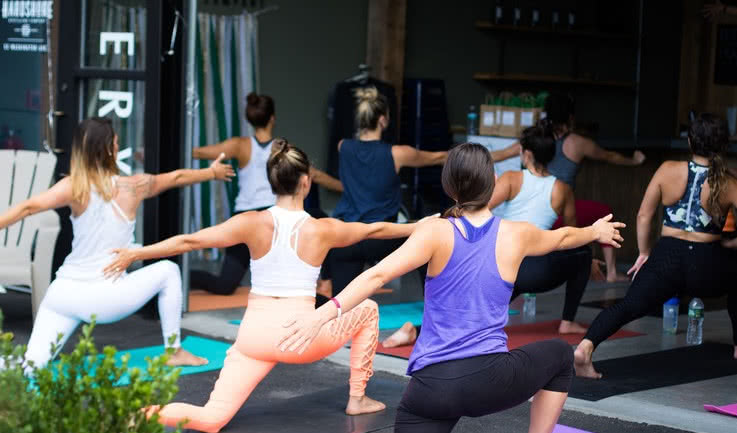 Занятие йогой – туры в Карелию