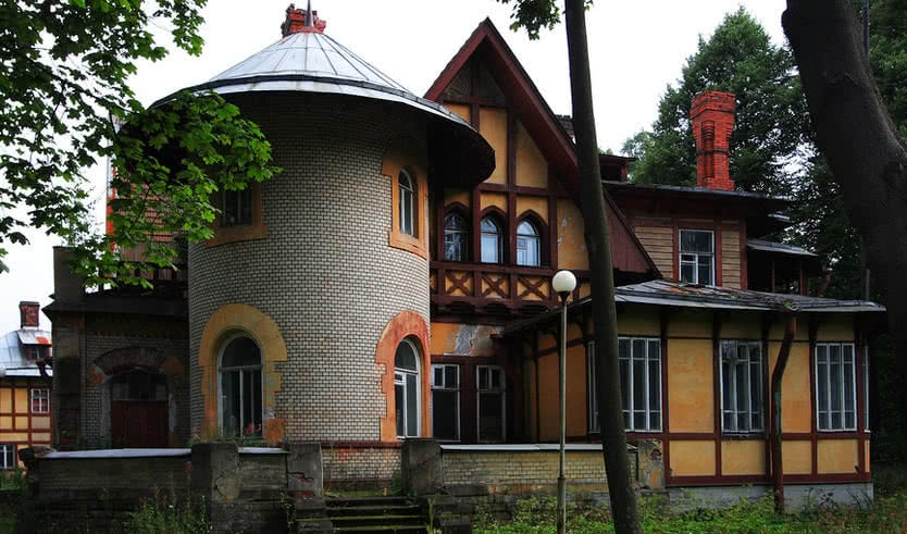 Каменный остров, часть 1 – пешеходные экскурсии для заказных групп от 290 рублей