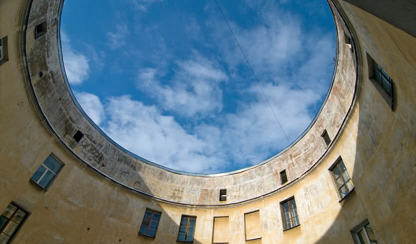 Архитектурные странности и изыски Петербурга (для заказных групп) – автобусные экскурсии для организованных групп от 550 рублей