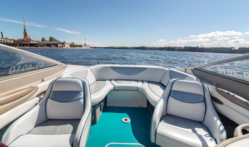 Аренда катера Bayliner 2350 от 8500 руб.