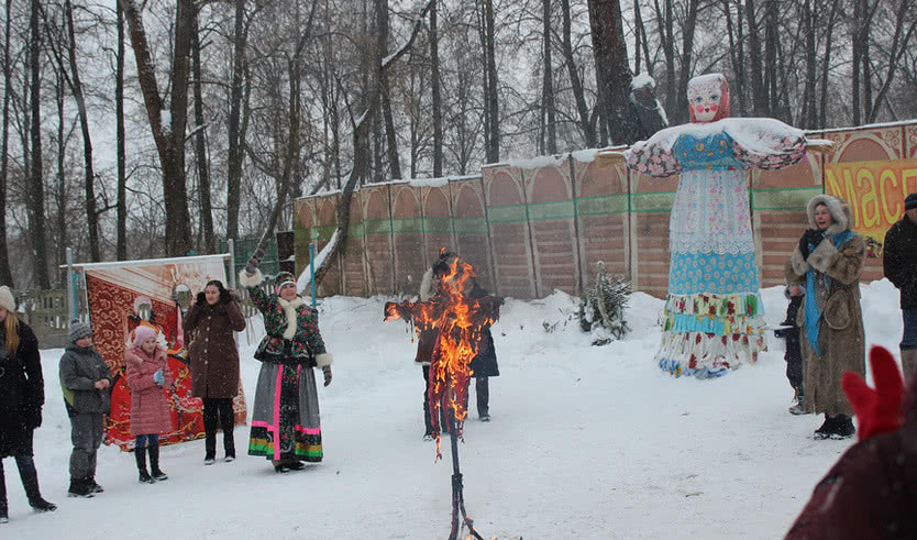 Весёлая Масленица в деревне «Шуваловка» (для групп) — Экскурсии для организованных групп от 2040 рублей