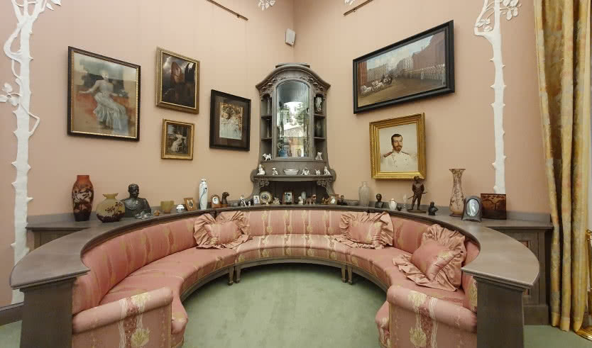 Царское Село (Александровский дворец и парк + Феодоровский собор)  – загородные экскурсии от 2100 рублей   