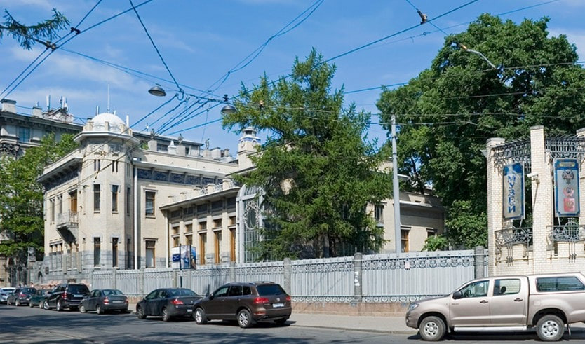 Революционный Петербург – тематические автобусные экскурсии 
