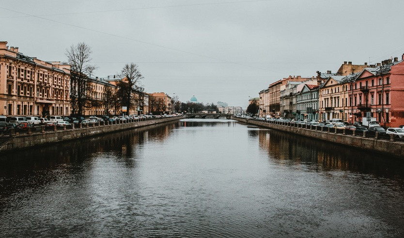 Обзорная экскурсия с Петровской Акваторией — автобусная экскурсия