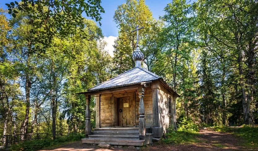 Часовня в Елеазаровском ските – туры на Соловки от 36200 рублей