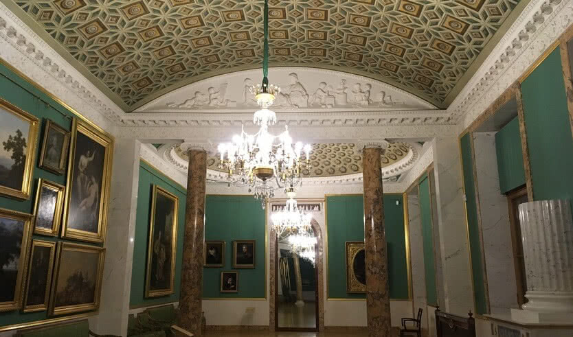 Экскурсия в Строгановский дворец (для групп) — Интерьерные