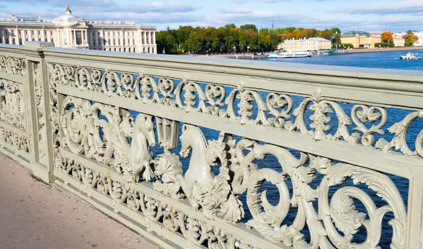 Академия трех знатнейших художеств: живописи, скульптуры и архитектуры (для групп) — Интерьерные