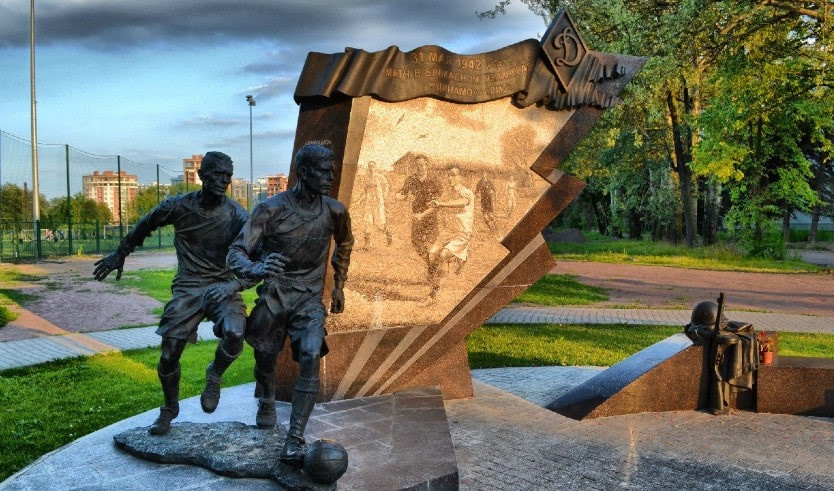 Крестовский остров — Пешеходные экскурсии от 600 рублей