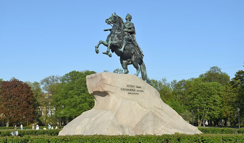 Медный всадник – сборные туры в Санкт-Петербург от 12150 рублей