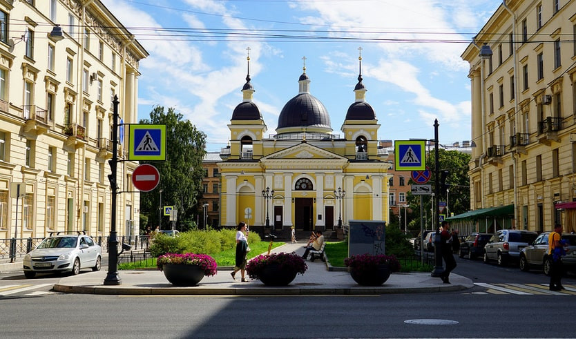 Храм Рождества Христова на Песках – пешеходные экскурсии от 1200 рублей