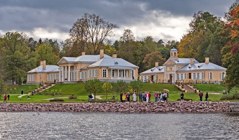 Истории и тайны выборгских усадеб – сборные туры в Санкт-Петербург от 15600 рублей
