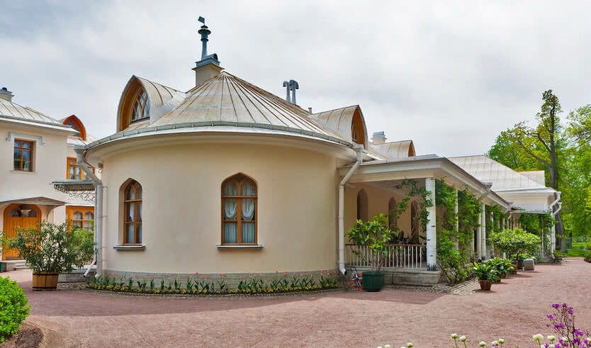 Истории любви Российских императоров (для групп) – автобусные экскурсии для организованных групп от 2050 рублей