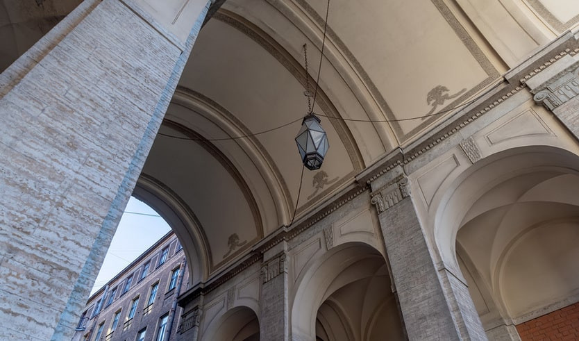 Толстовский дом глазами архитектора и инженера – Пешеходные экскурсии