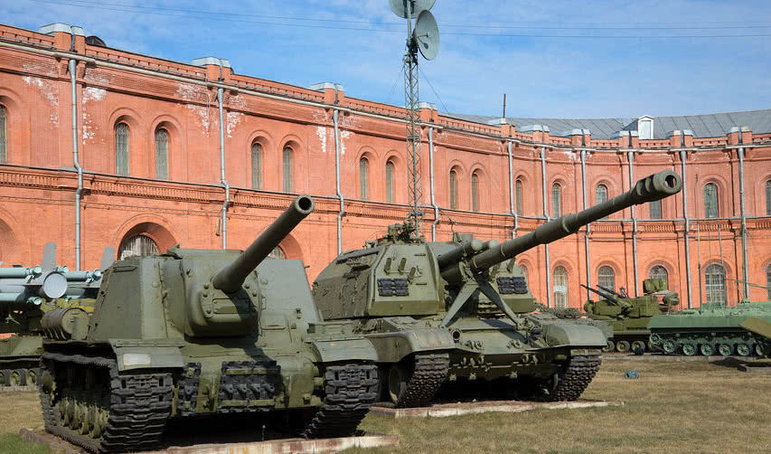 Обложка статьи Военно-исторический музей артиллерии, инженерных войск и войск связи