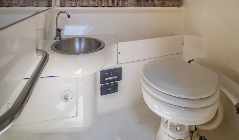 Аренда катера Formula 280 SS от 13000 руб.